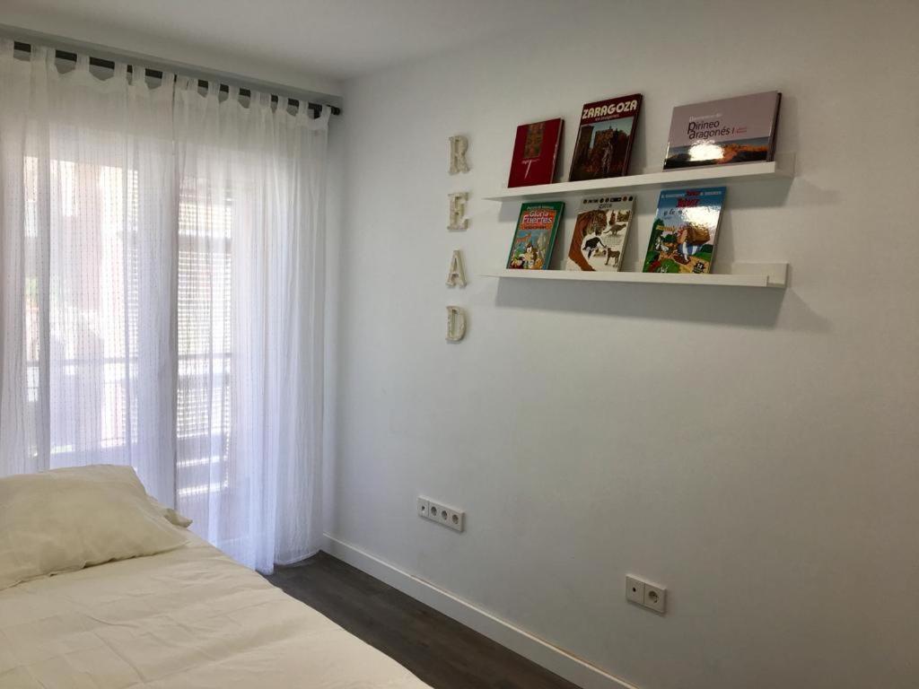 Zaragoza Centro Spain - Apartamento Nuevo Y Facilidad De Parking Exterior foto